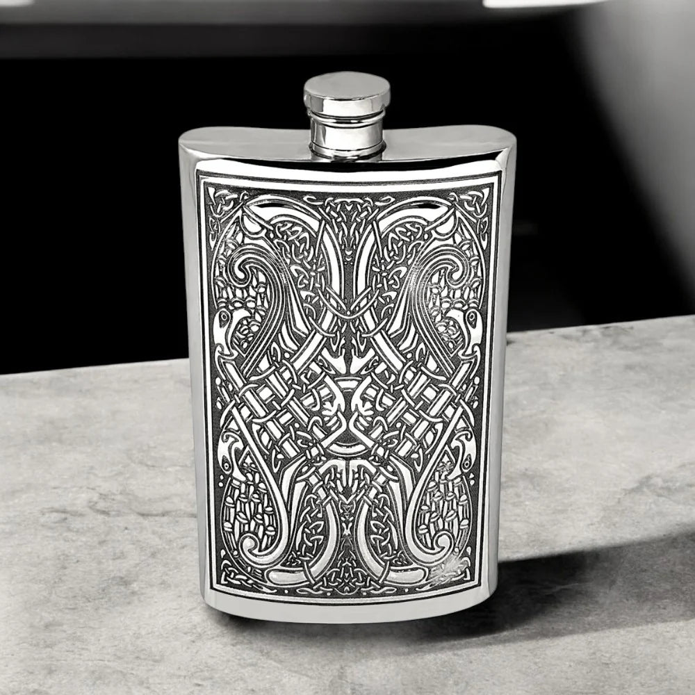 CEL153 8oz Pewter Hip Flask with Celtic Knot Design
