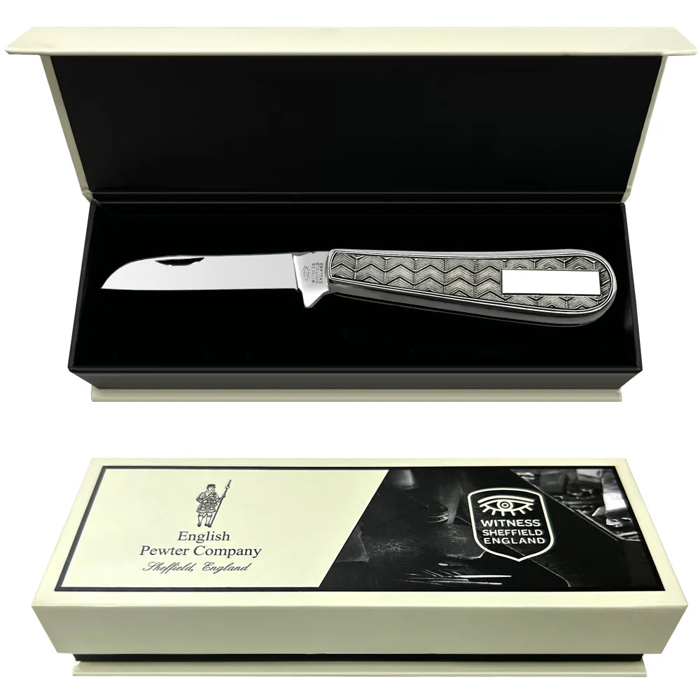 PK13 Engine Turned Lambfoot Pocket Knife
