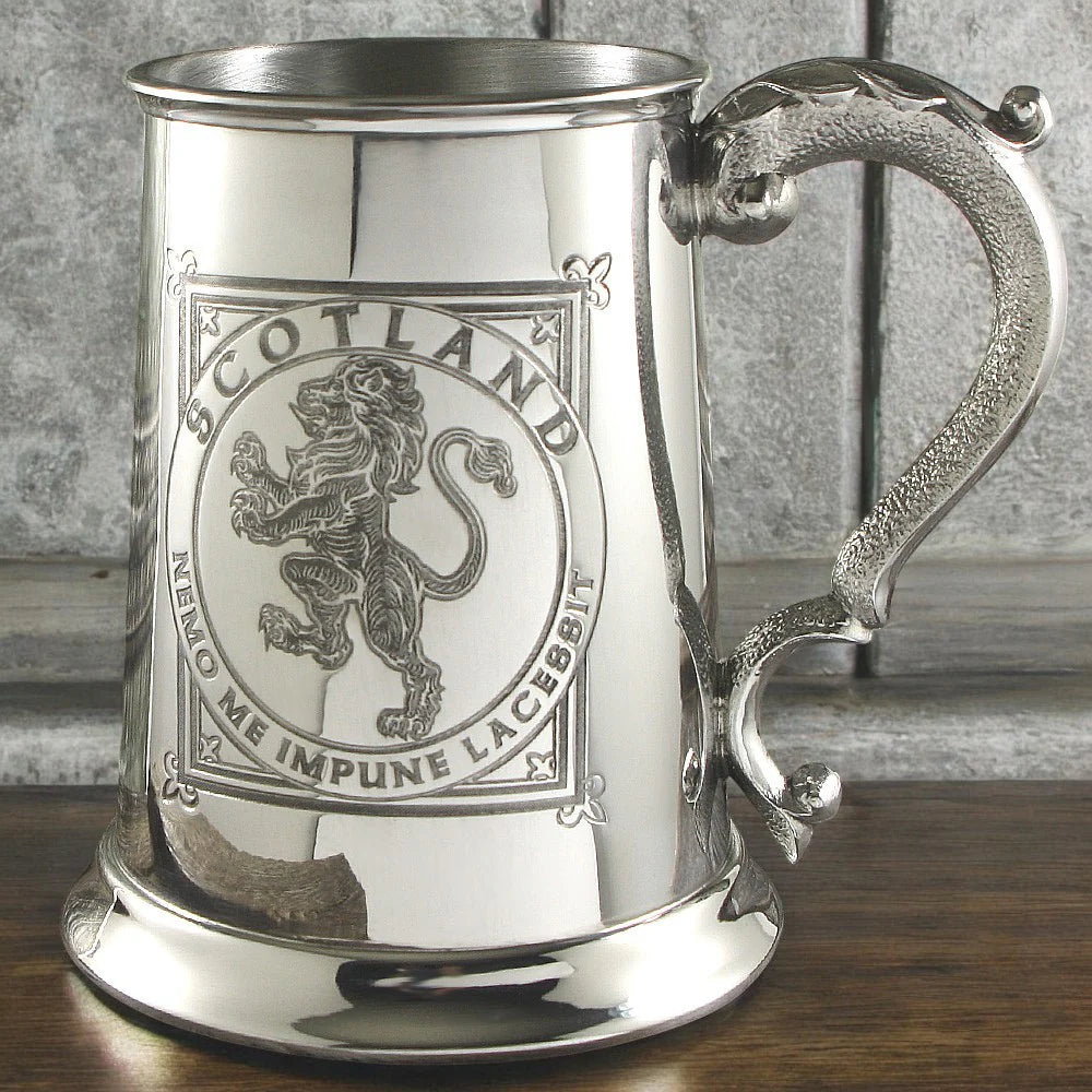 SG505  1 Pint* Pewter Beer Mug Tankard with Scottish Rampant Lion Design