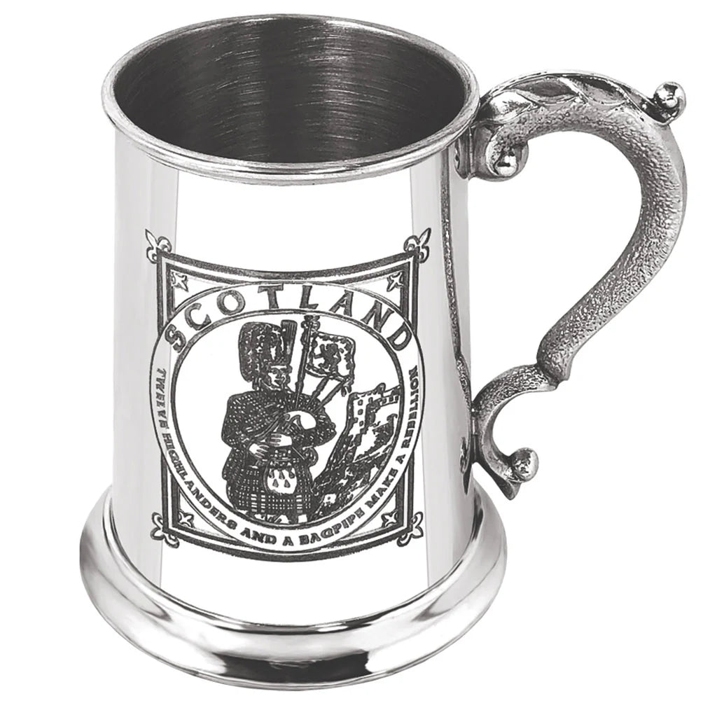 SG510  1 Pint* Pewter Beer Mug Tankard with Highland Piper Design