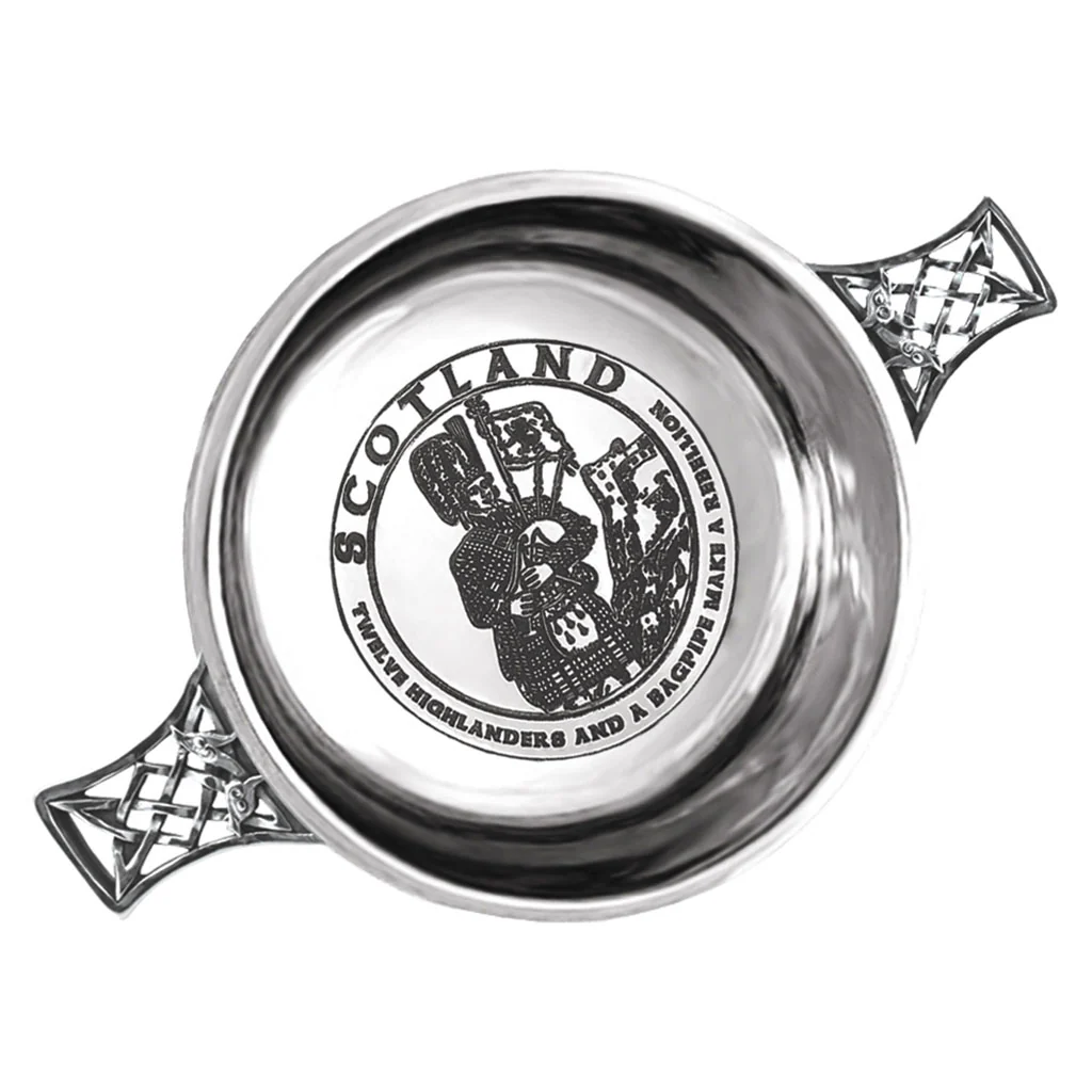 SG514  3.5 Inch Celtic Knot Handle Pewter Quaich Bowl with Highland Piper Design