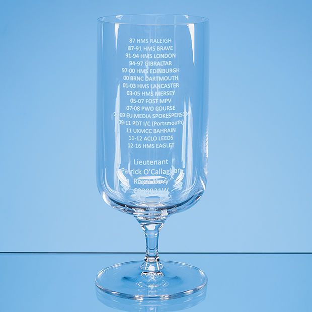 L753 0.4ltr Footed Beer Glass